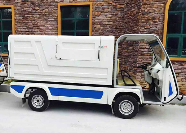 电动环卫车